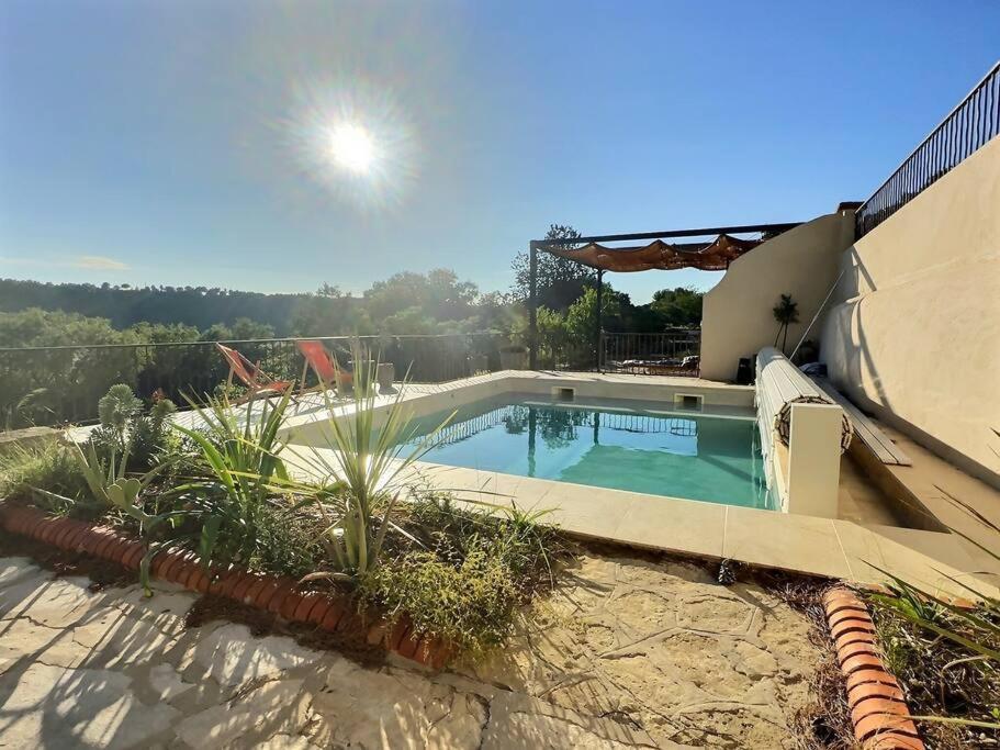 Sous Le « Figuier » Villa Cornillon-Confoux Bagian luar foto
