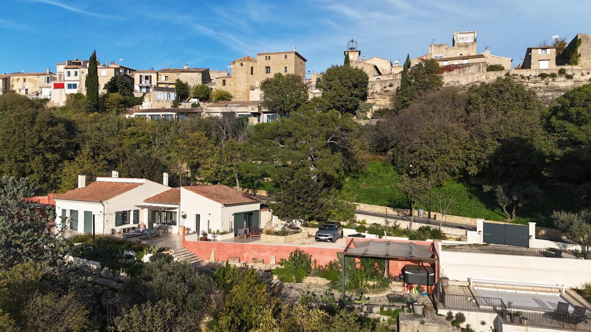 Sous Le « Figuier » Villa Cornillon-Confoux Bagian luar foto